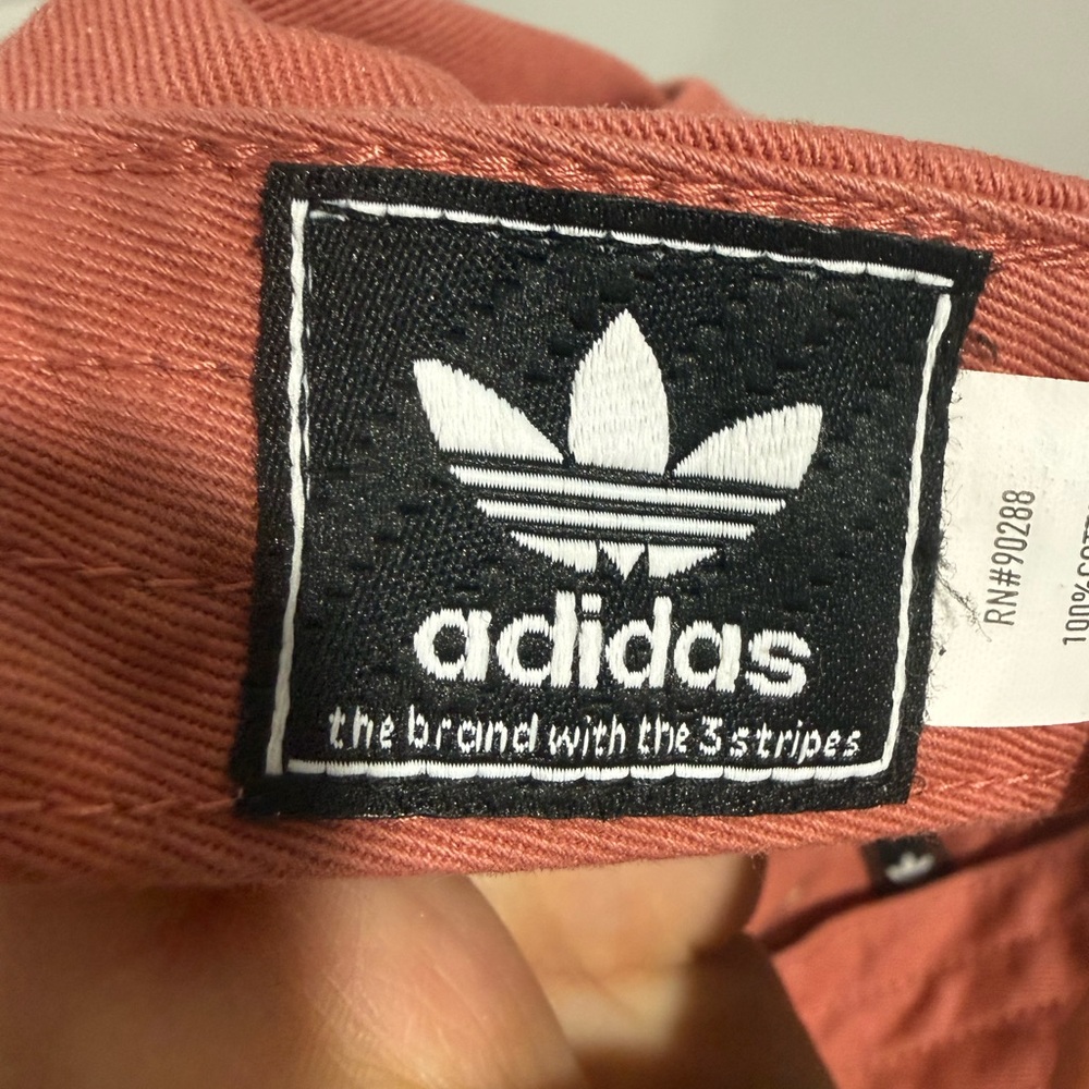 Adidas Coral Cap with Logo - Picture 4 of 5